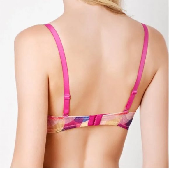 Pink Bra - 36C - French Boutique - Picture 2 of 6